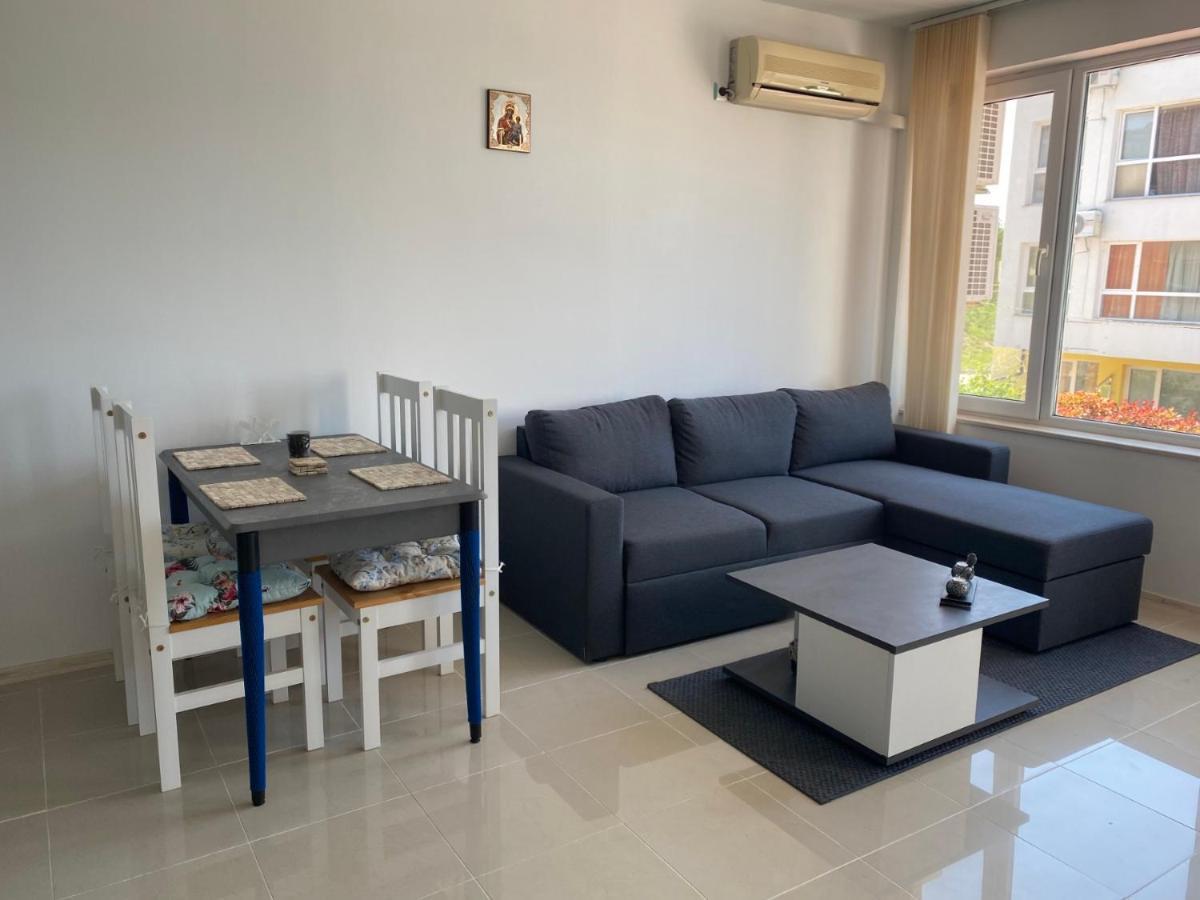 First Line On The Beach Cosy Sea Paradise Apartments Kavarna Ngoại thất bức ảnh