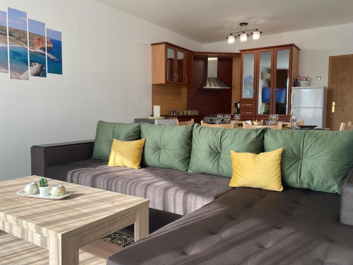 First Line On The Beach Cosy Sea Paradise Apartments Kavarna Ngoại thất bức ảnh