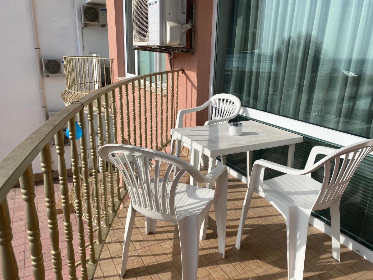 First Line On The Beach Cosy Sea Paradise Apartments Kavarna Ngoại thất bức ảnh