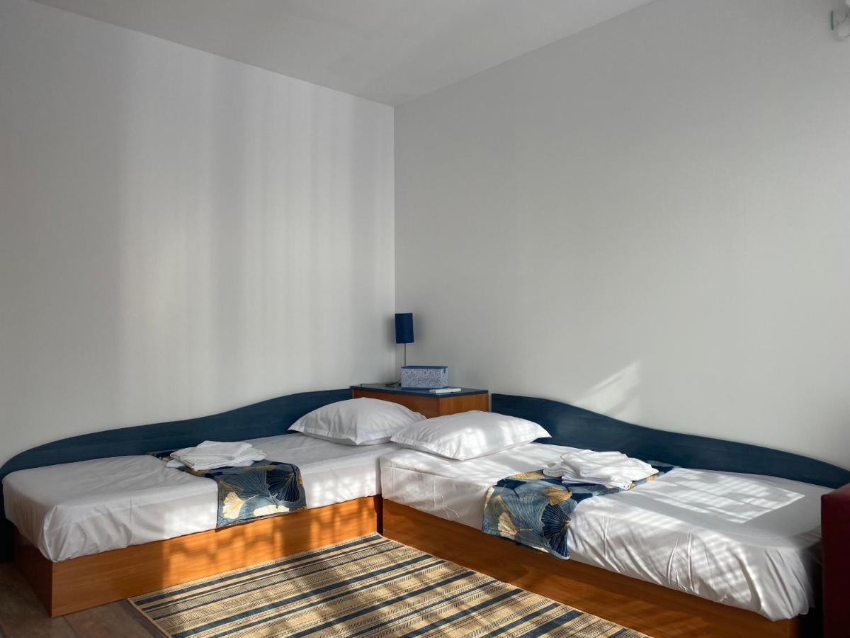 First Line On The Beach Cosy Sea Paradise Apartments Kavarna Ngoại thất bức ảnh