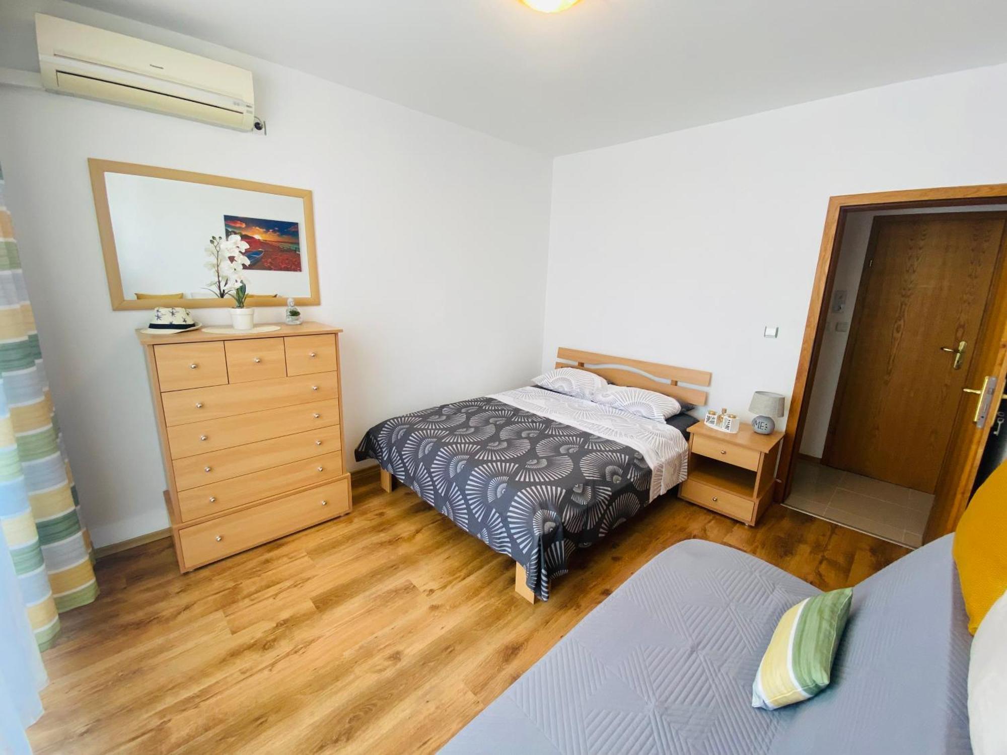 First Line On The Beach Cosy Sea Paradise Apartments Kavarna Ngoại thất bức ảnh