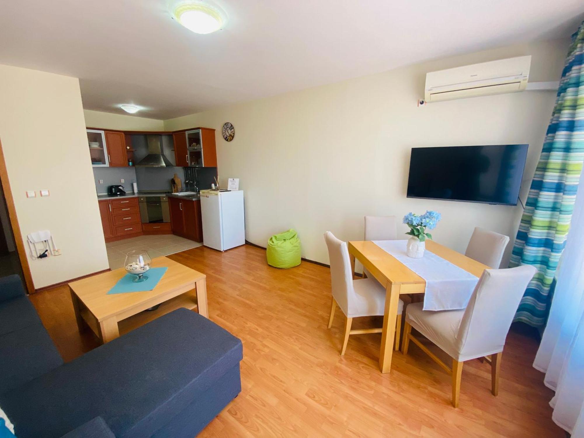 First Line On The Beach Cosy Sea Paradise Apartments Kavarna Ngoại thất bức ảnh
